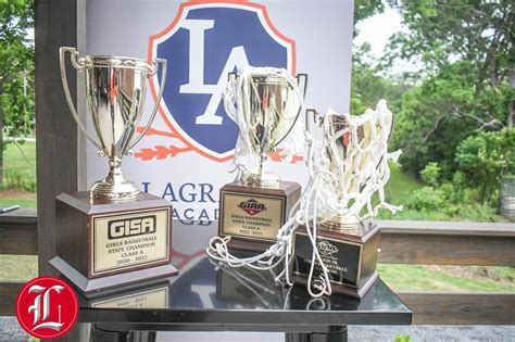 La Grange made the championship .